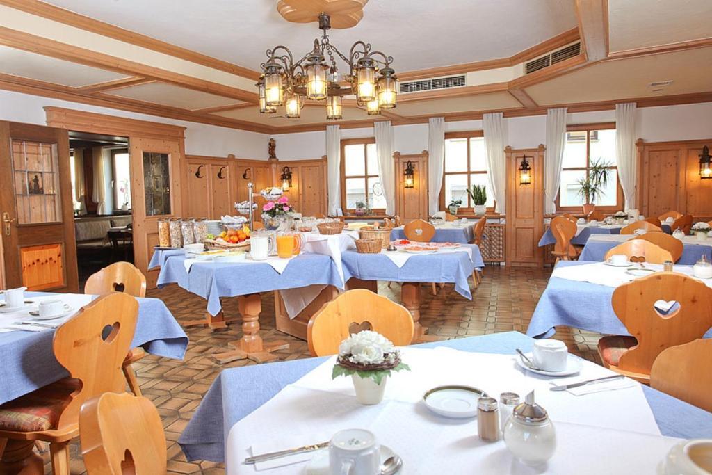 Bayerischer Hof Ingolstadt Dış mekan fotoğraf