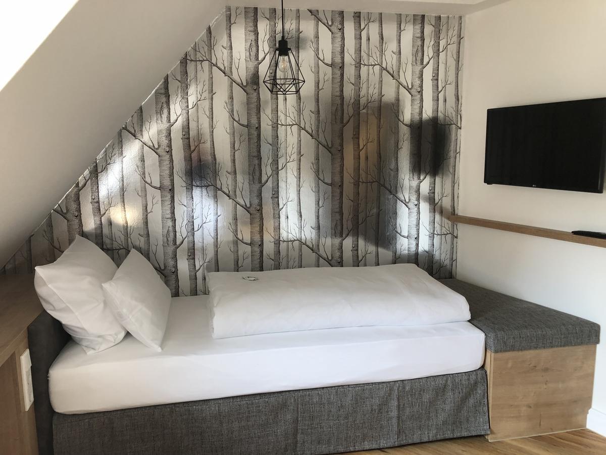 Bayerischer Hof Ingolstadt Dış mekan fotoğraf